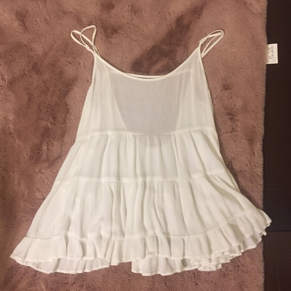 Super cute flowy tank top